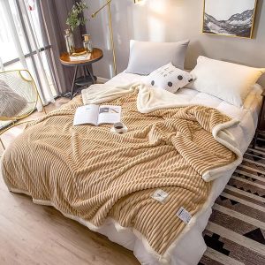 3D Arabesque Double-Sided Heavy Sherpa Comforter Home Winter Warm Soft Shu Velveteen Queen Size Bed Quilt Comforter